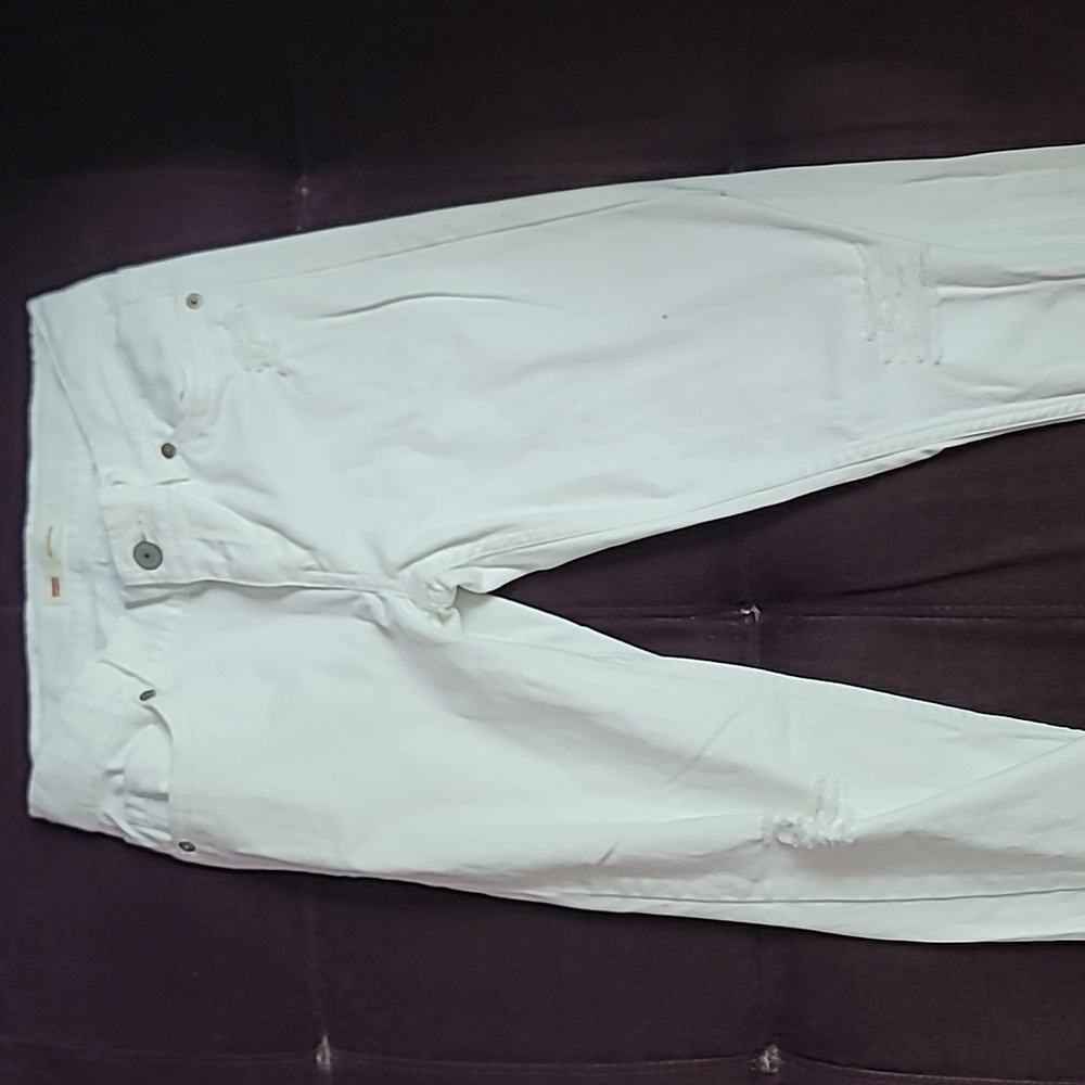 Ripped White Levi Boyfriend Jeans